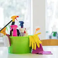 Cleaning service by Laura
