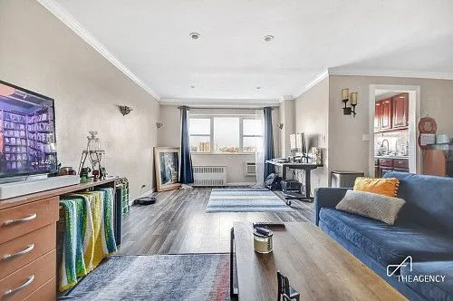 3240 Riverdale Ave, APT 4K, Bronx, NY 10463