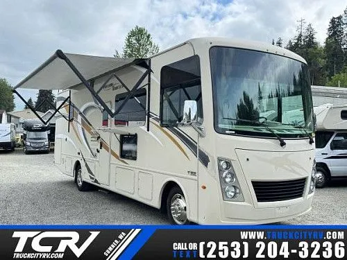 Автобус Thor Motor Coach Freedom Traveler 2019 года выпуска.