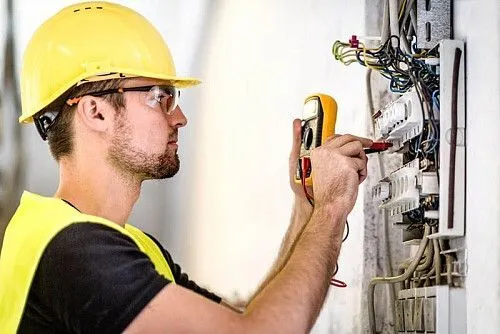 Electrician in Chicago | Электрик в чикаго