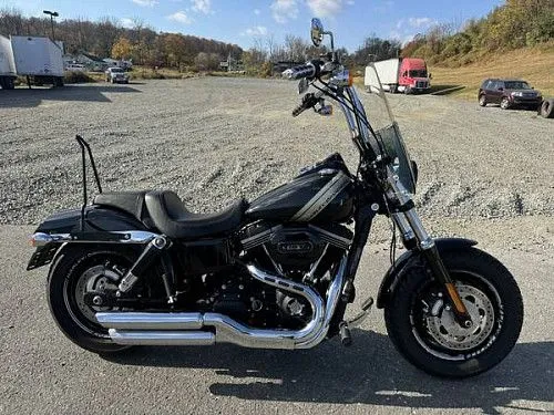 Мотоцикл Harley Davidson Fatbob 103 2016 года выпуска с дополнительным оборудованием. Возможно оформление кредита.