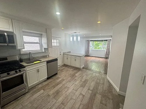 2822 Zulette Ave Floor 1, Bronx, NY 10461