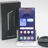 Отличный Samsung Galaxy S25 Ultra 1 ТБ, серебристо-синий *Заводская разблокировка*