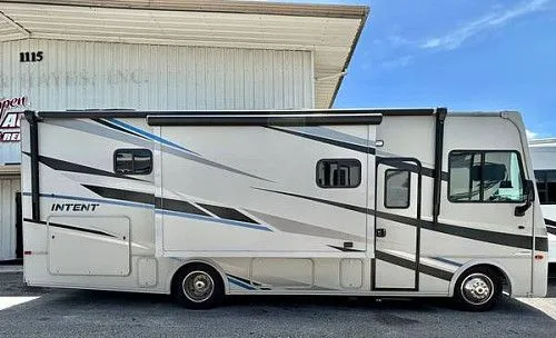 Winnebago Intent 28Y 2020