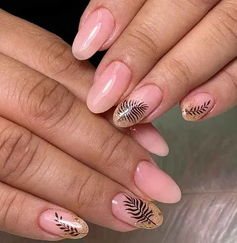 Nails/Eyelashes/Makeup