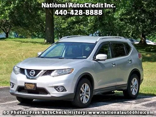 Nissan Rogue SV AWD 2014 года выпуска