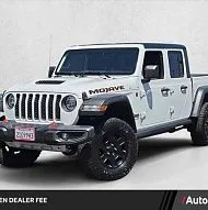 Jeep Gladiator Mojave 4x4 4WD Truck SUV Crew cab AUTONATION 2021 года выпуска