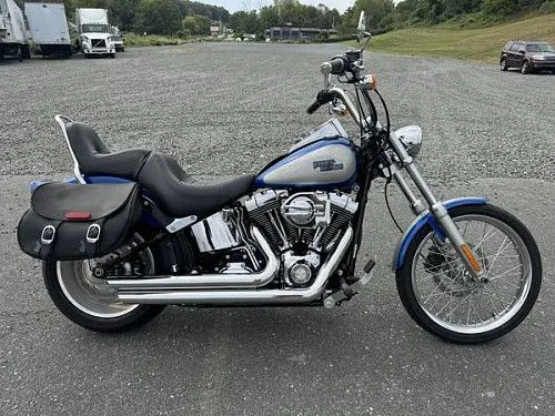 Мотоцикл Harley Davidson Softail Custom 2009 года выпуска, пробег 21 000 миль. Возможно оформление кредита.
