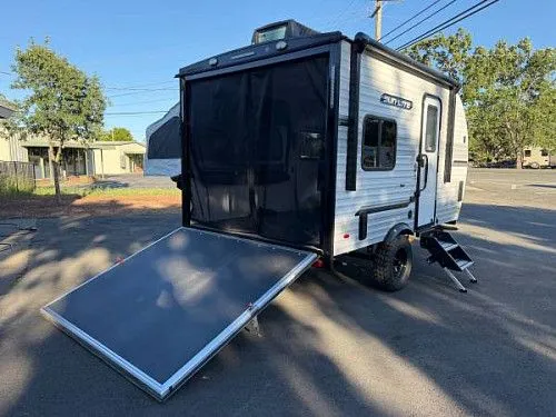 Автодом Sunset Park RV Sun-Lite 14THX Toy Hauler 2026 года выпуска, *сверхлегкий*, 17 футов!