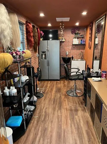 Irina, Haircuts and Hair Coloring