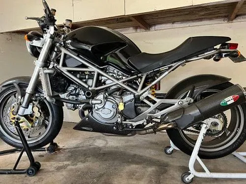 Ducati Monster S4 2002 года выпуска