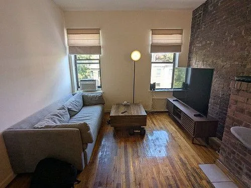115 W 77th St, APT 5R, New York, NY 10024