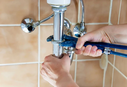 Petya, Plumber