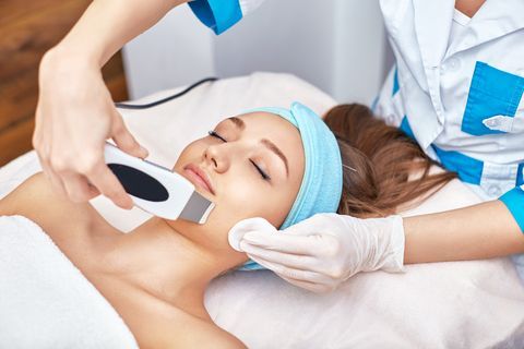 Nataliia Kanolash, Cosmetologist and Epilation Services
