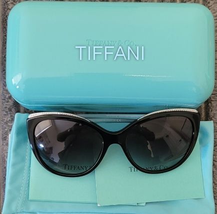 ПРОДАМ новые Итальянские  очки TIFFANI  ОРИГИНАЛ. 