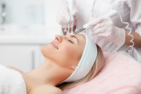 Licensed Esthetician Facials, Make Up, Waxing