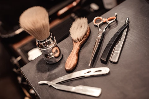 Mariusz, Barber