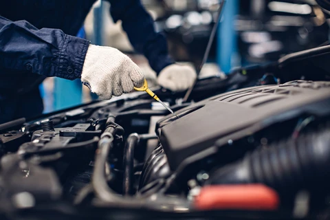 AUTO BODY SHOP