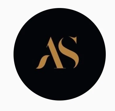 Aestetic by Andriana Synovitska