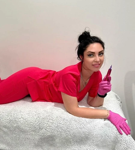 Yana, Permanent Makeup