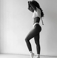 Elizabeth | Twerk