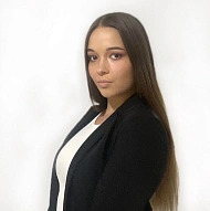 Юлия Кнурова