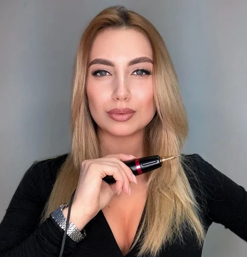 Kristina | Permanent