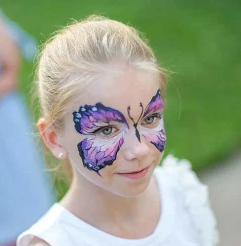 Face Painting by Roxy