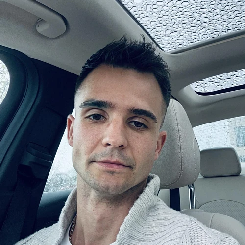 Mark Telelyuev