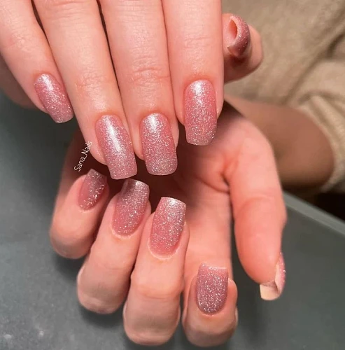 Sana Nails
