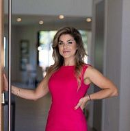 Mia Petrechko, Real Estate Agent