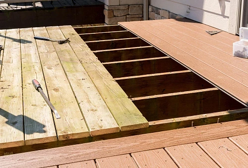 Roma, Deck Repair