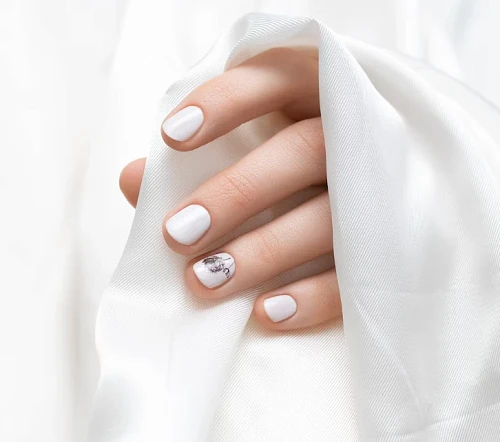 Olya, Nail Master