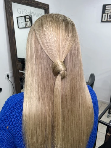 Hair salon