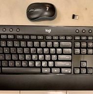 Беспроводная клавиатура Logitech K540e и оптическая мышь M185 с USB-приемником