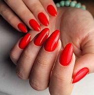 Vira Yakovenko, Manicurist manicure/pedicure