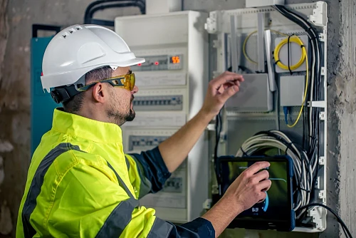 Ivan, Master Electrician
