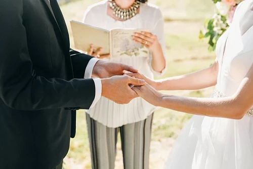 Wedding Officiant - Kateryna Shepil