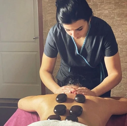 Victoria Pikina - Masseur