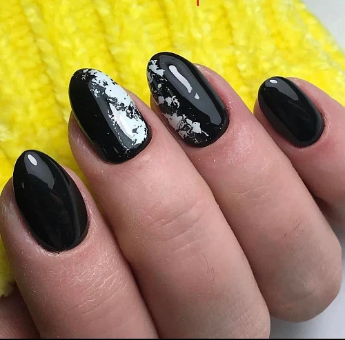 Анна Листовская