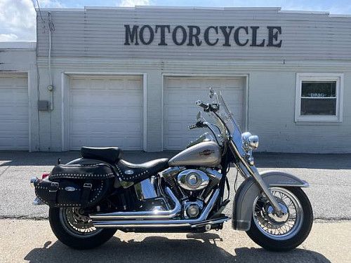 Harley Davidson Heritage Softail Classic FLSTC 2007 года