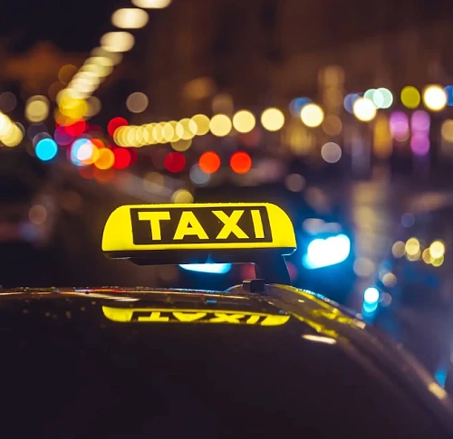Jasur, Taxi