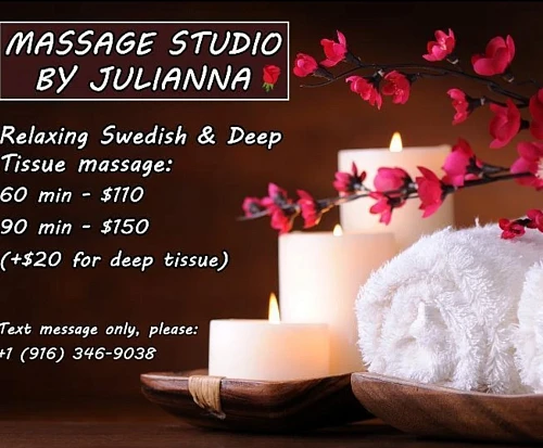 Julianna, Massage studio