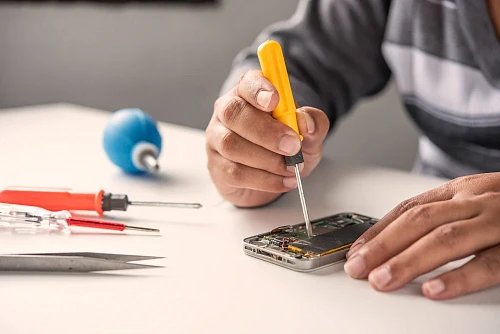 IQ Electronic Repair