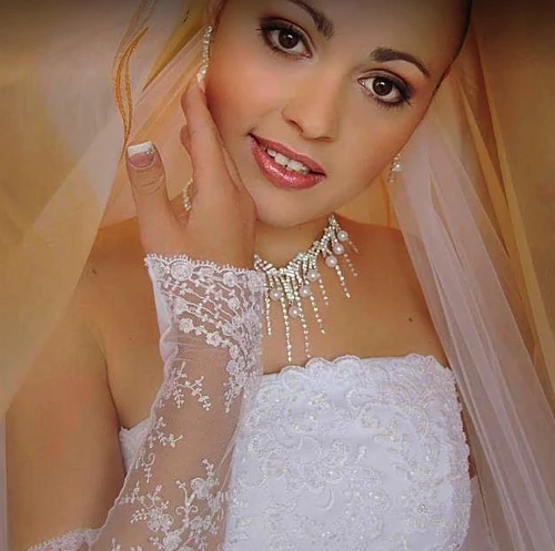 Iryna, Make-up Artist