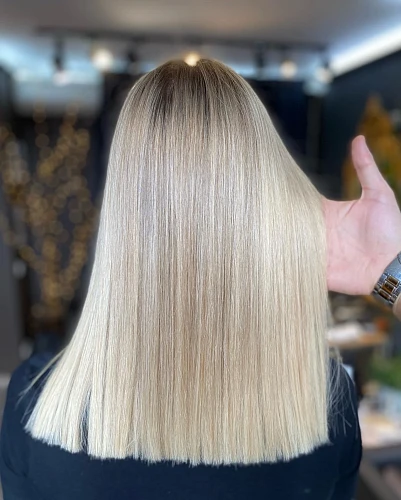 Alex, Hairdresser Los Angeles