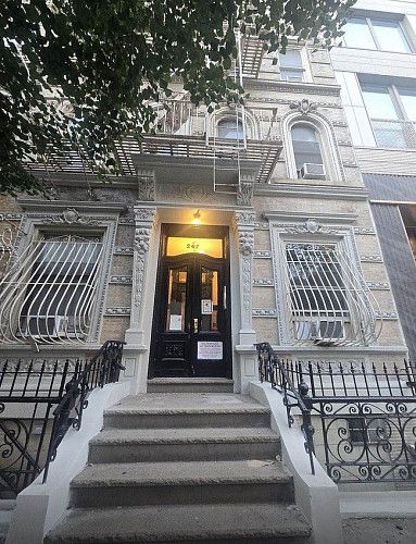 247 E 62nd St, APT 1, New York, NY 10065