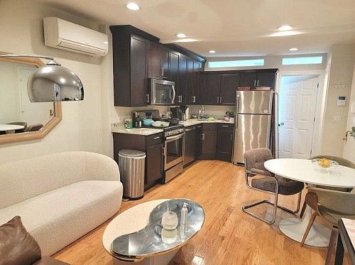 414 E 116th St Floor 3, New York, NY 10029