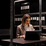 Elena, Bookkeeper