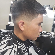 Olya, Barber